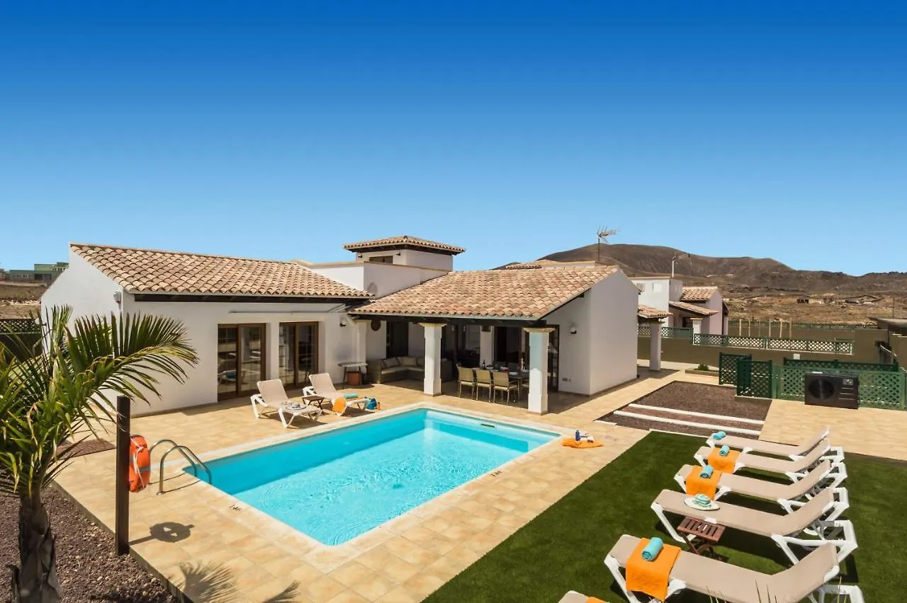 Villa Sherry II by Villa Plus Corralejo